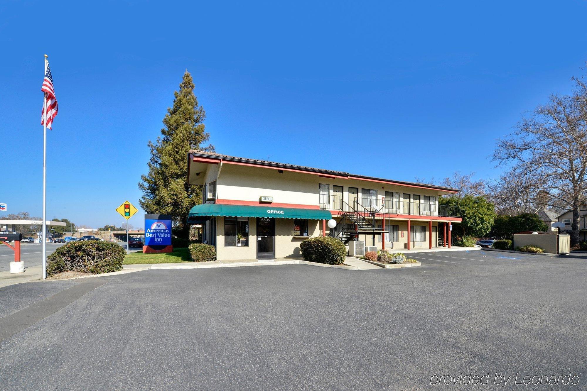 Atascadero Inn Exterior photo